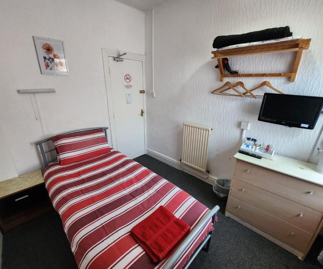 The Moorfield Hotell Blackpool Exteriör bild